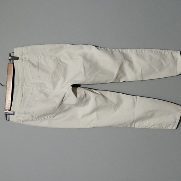 British Khaki Jeans Womens Size 8 White Pants Flexible Comfy Cropped - Picture 2 of 8